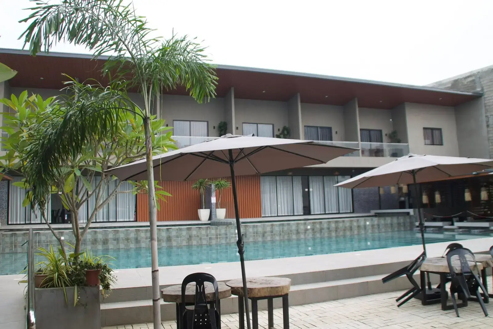 Tables - Image 1
